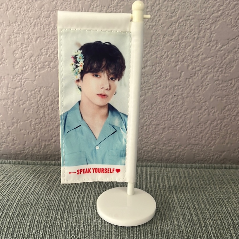 BTS world tour Love yourself JUNGKOOK small banner 💜